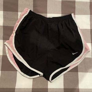 Nike Tempo Short